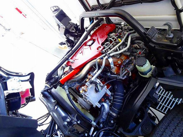 �G���W�����[��