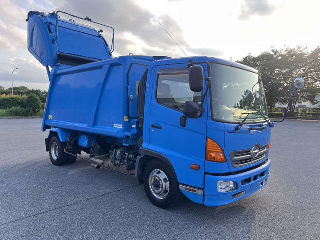レンジャーパッカー車