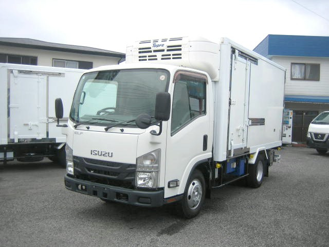 エルフ