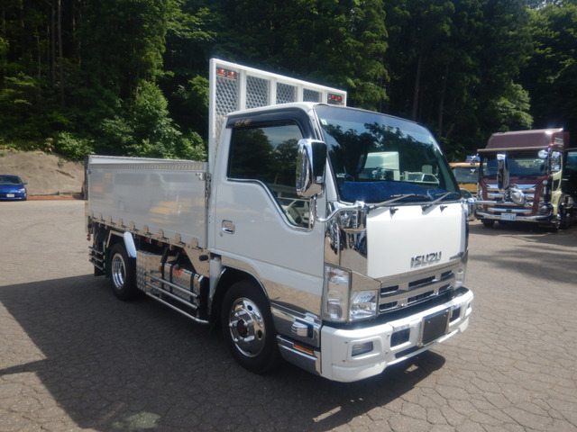 エルフ
