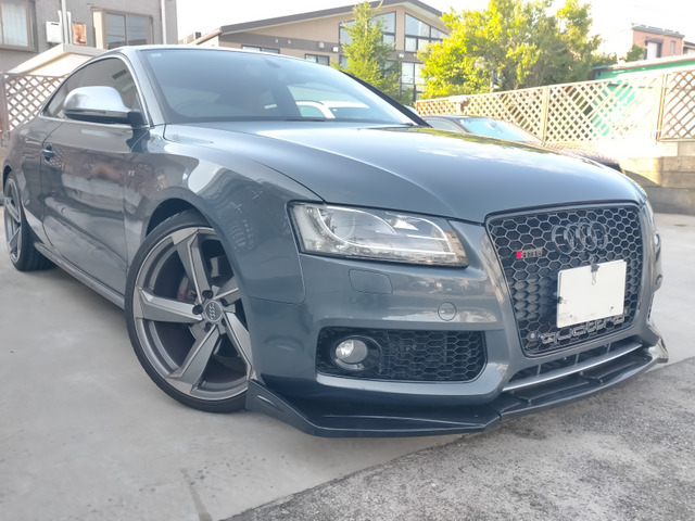 S5(�A�E�f�B) 4.2 FSI �N���g�� 4WD ���Îԉ摜
