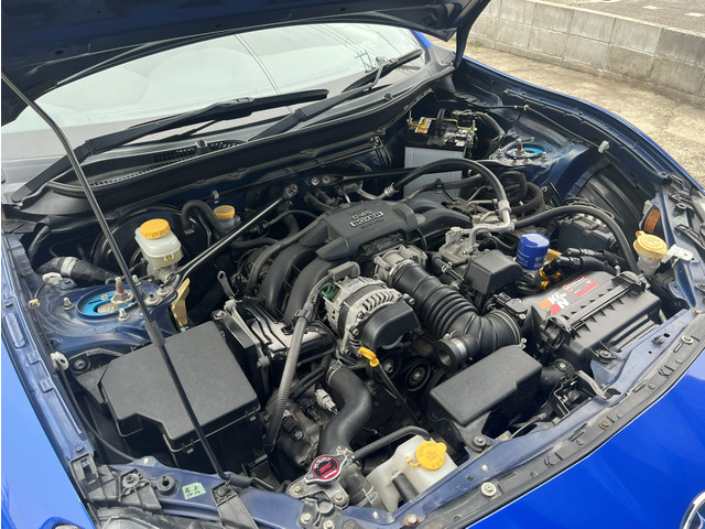 �Y��ȃG���W�����[�����ێ�����Ă���܂��B�I�C���N�[���[�̔z�ǂ��ڂ������܂��ˁBFA20�G���W�����ڂŃJ�^���O�l200�n�́B���x���T�[�L�b�g�ł��ꏏ�������Ƃ�����܂����܂��Ńx�[�X�������Ԃł��B