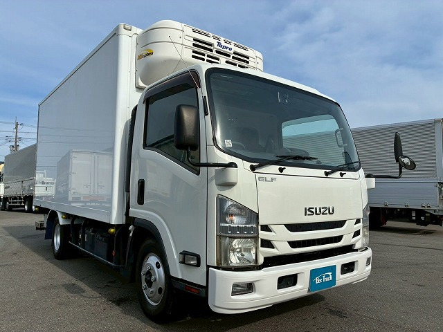 エルフ冷蔵冷凍車