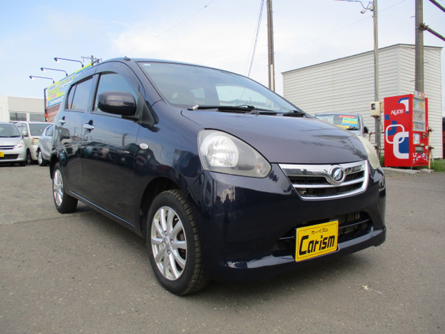 ミライースXf メモリアルエディション 4WD