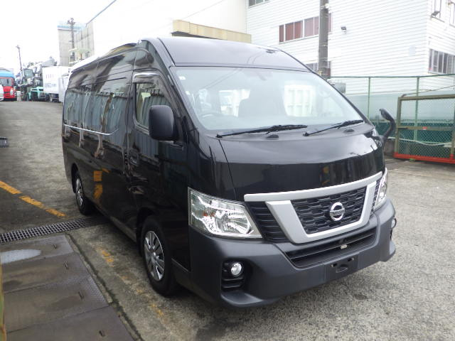 NV350キャラバンマイクロバス