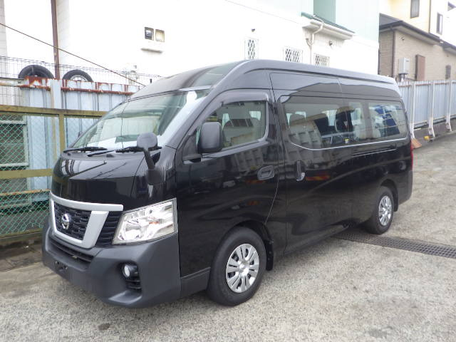 NV350キャラバンマイクロバス