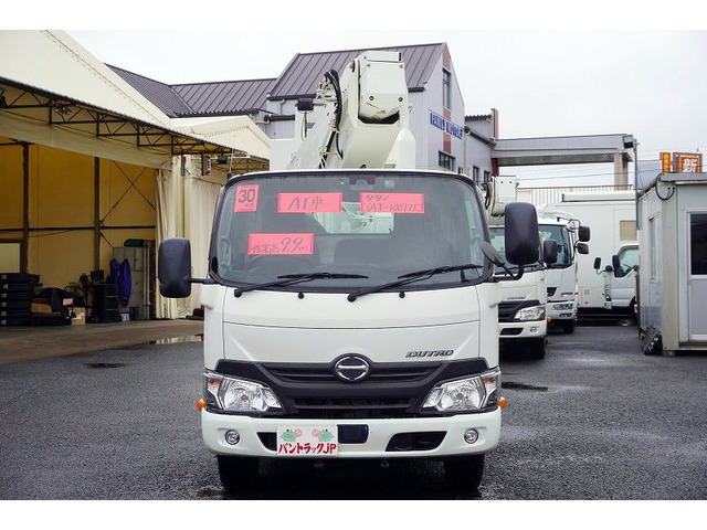 デュトロ高所作業車