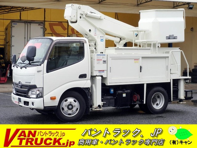 デュトロ高所作業車