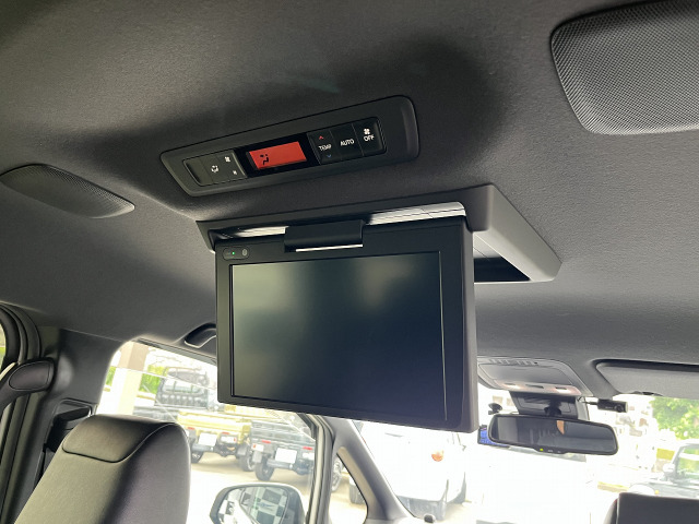 エスクァイア2.0 Gi プレミアムパッケージ ブラックテイラード