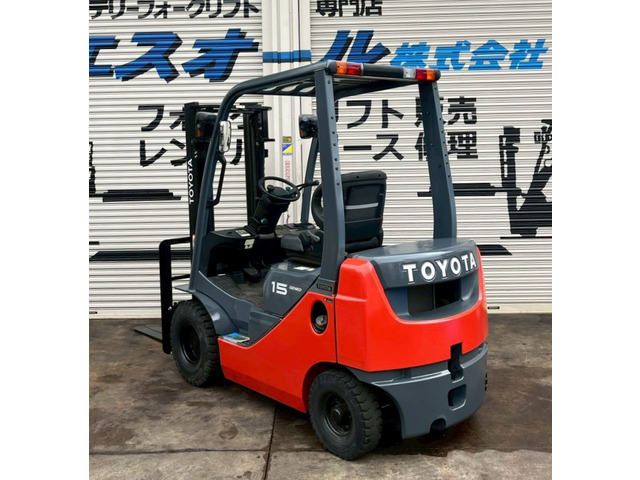 トヨタL&amp;Fエンジンフォークリフト
