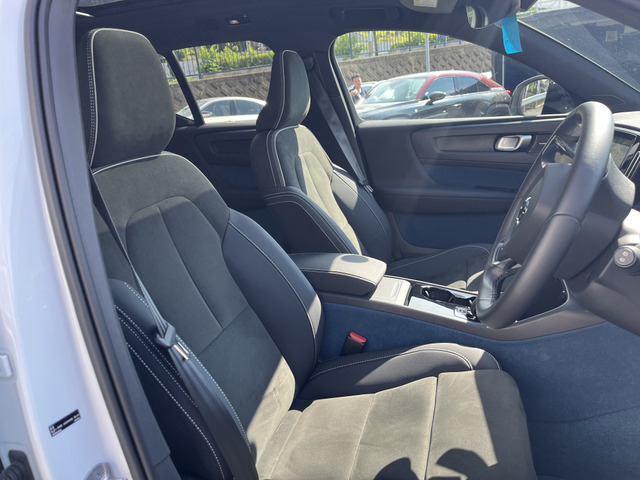 XC40リチャージアルティメット シングルモーター