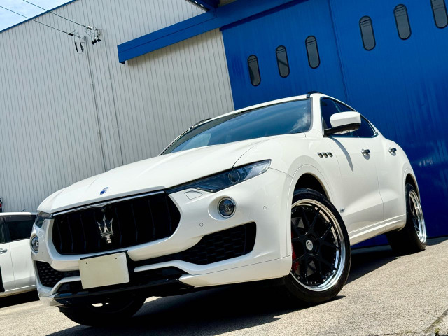 レヴァンテS グランスポーツ 4WD