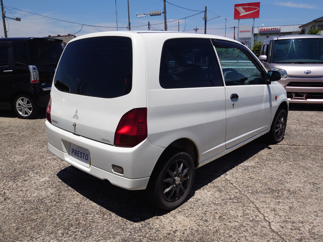 ミニカライラ