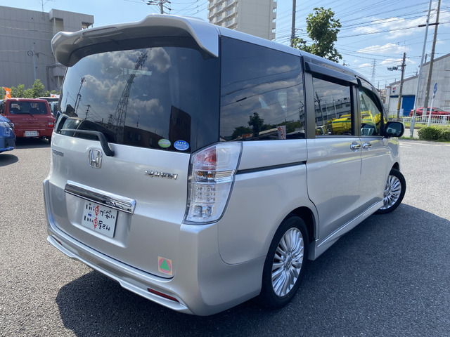 �i�r�E�o�b�N���j�^�[�EETC�E�n�f�W�`���[�i�[�E�t���b�v�_�E�����j�^�[���̗p�i�������k���������B���݂����̂��Ԃ���̕t���ւ��A�������ݎ��t�����\�ł��B