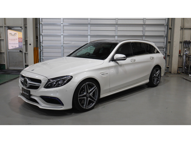 ���̂Ƃ���W205���Ō��V8�AC63�ł��B���̑��ꊴ����ԗǂ��^�C�~���O���Ǝv���܂�!