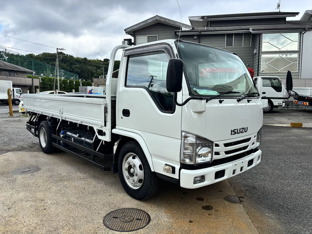 エルフ