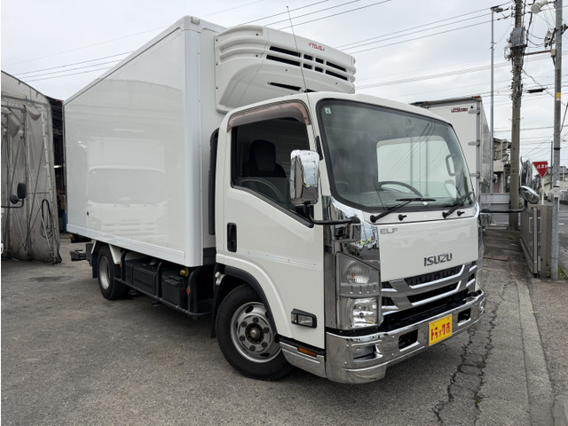 エルフ