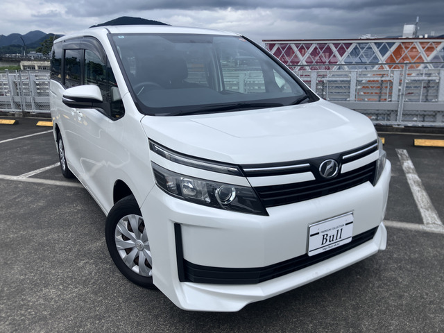 ヴォクシー2.0 X Cパッケージ ウェルキャブ スロープタイプI 車いす2脚仕様
