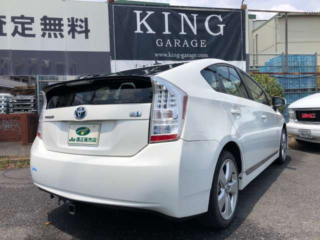 プリウス