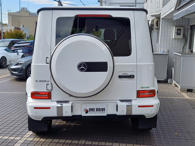GクラスG350d 4WD
