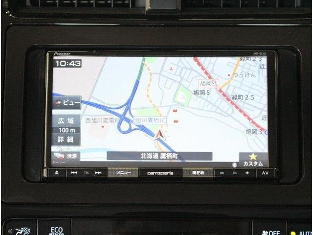 プリウス1.8 S E-Four 4WD