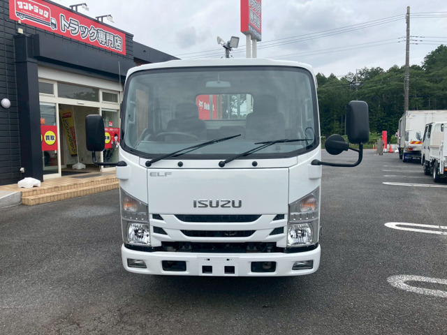 エルフ