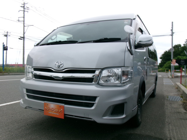 ハイエースコミューター2.5 GL ディーゼル 4WD