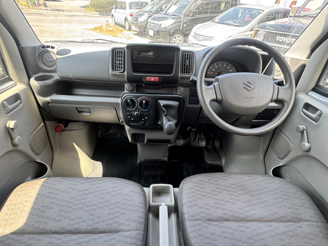 ��1��1�䒚�J�ɐ��|�����Ē����Ă���܂��B�����X�`�[�����A�������f�_���œO����������q�l�ɉ��K�ɂ��߂�������������悤�S�����Ă���܂���