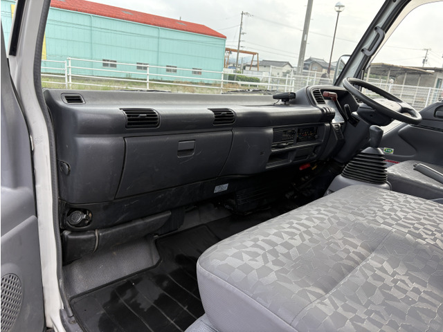 4770cc 3t 3�g�� ���{�f�B �A���~�u���b�N 3�i�N���[���t �^�_�mZR263 ���s55800K 6�� 6MT �ב����351&times;208 ���O���d�グ�ς� �ύ�3000Kg