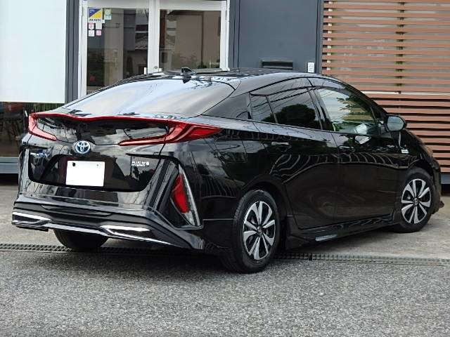 プリウスPHV1.8 S ナビパッケージ