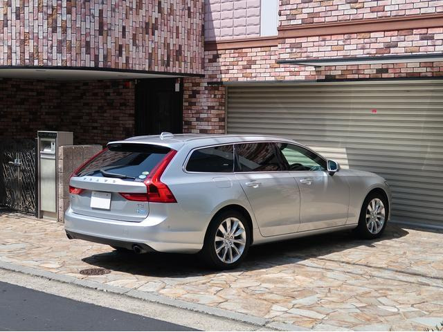 V90T5 モメンタム