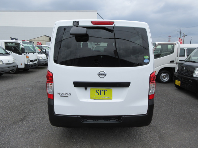 NV350キャラバン2.0 DX ロング