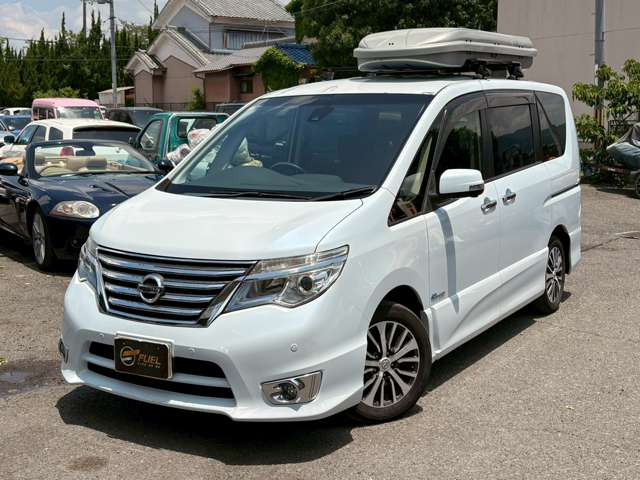 セレナ2.0 ハイウェイスター S-HYBRID アドバンスドセーフティパッケージ