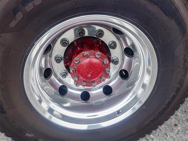 �A���~�z�C�[��