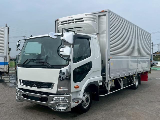 ファイター冷蔵冷凍車