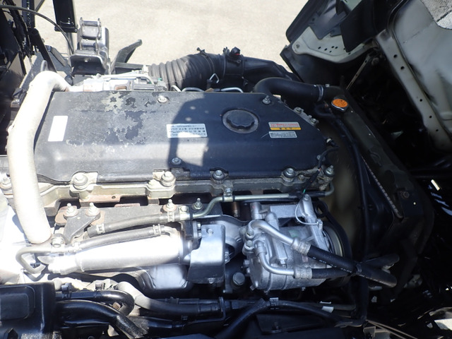 �ԗ��^��:PB-NKR81AR�G���W���^��:4HL1 �r�C��:4.77L �y��(�f�B�[�[��) �^�[�{�Ȃ� �r�K�X�K��