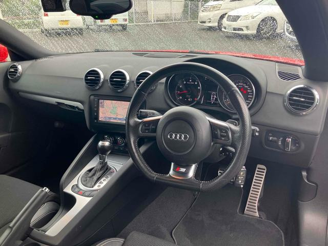 TTクーペ2.0 TFSI