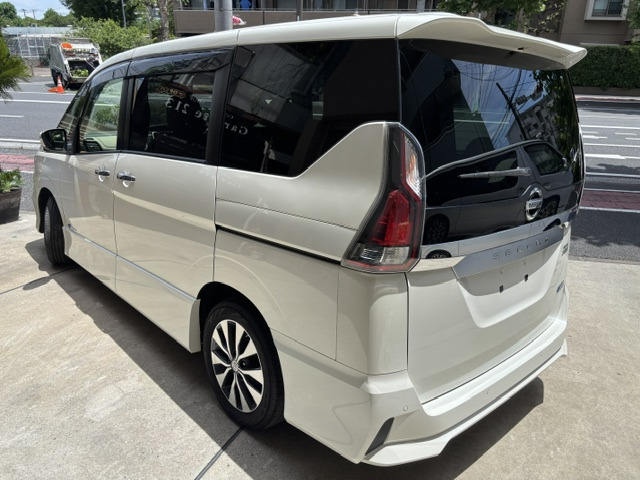 多くの中からご覧頂きありがとうございます。 在庫車全てルームクリーニング・コーティング施工しその他オイル交換、点検を実施し納車致します。 ご不明な点などありましたら、お気軽にご連絡ください。  全国登録納車可能