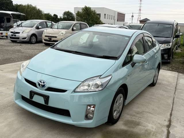 プリウス1.8 S