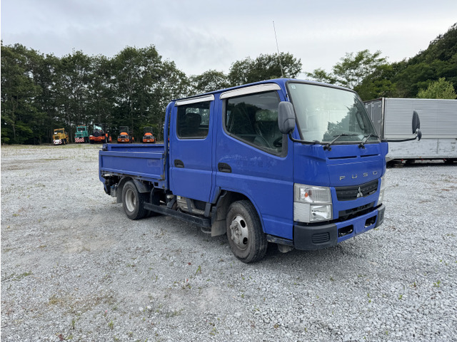 キャンター3.0 ダブルキャブ セミロング 全低床 ディーゼル 4WD