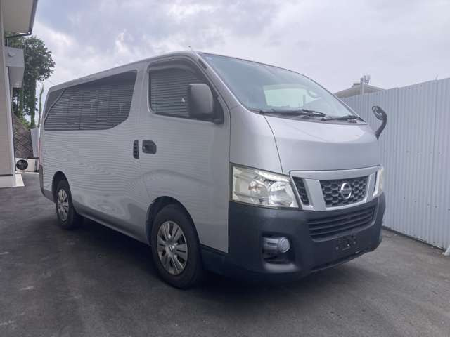 NV350キャラバンワゴン2.5 DX ロング 低床