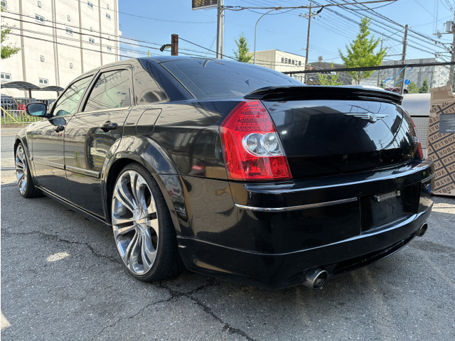 300