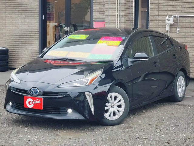 プリウス1.8 S セーフティ プラスII E-Four 4WD