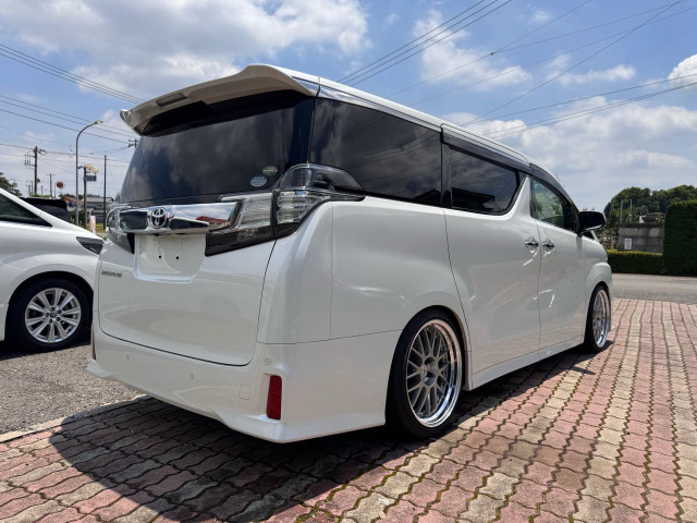 ヴェルファイア2.5 Z Aエディション