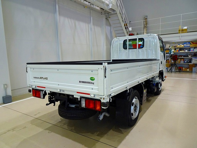 アトラス3.0 フルスーパーロー ディーゼル 4WD