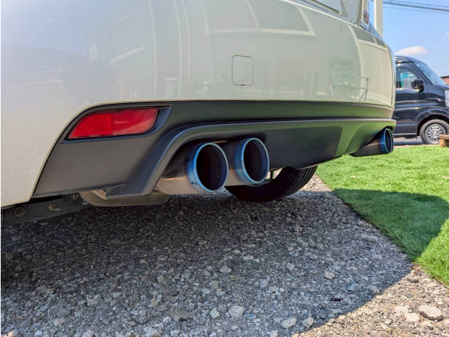 HKS�}�t���[���� ���肾���ł͂Ȃ��A���A����̌����ڂ��傫���ς��܂��ˁB
