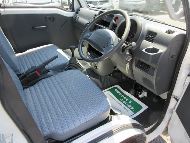 ☆内装・運転席廻りです☆