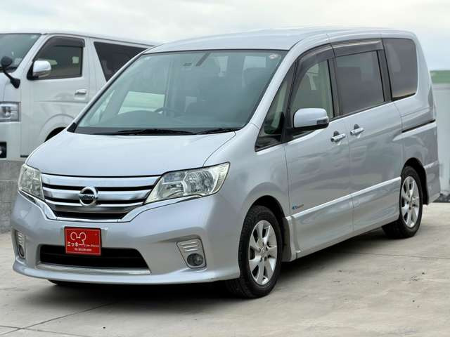 セレナ2.0 ハイウェイスター S-HYBRID