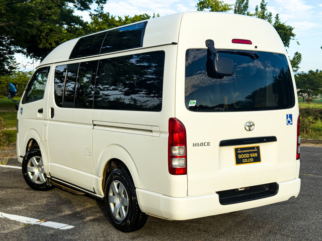ハイエースバン3.0 DX ロング ハイルーフ ディーゼル 4WD