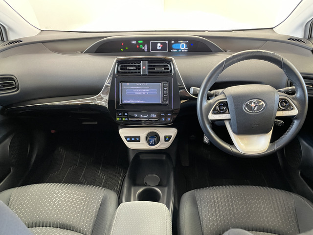 プリウス1.8 S セーフティ プラス